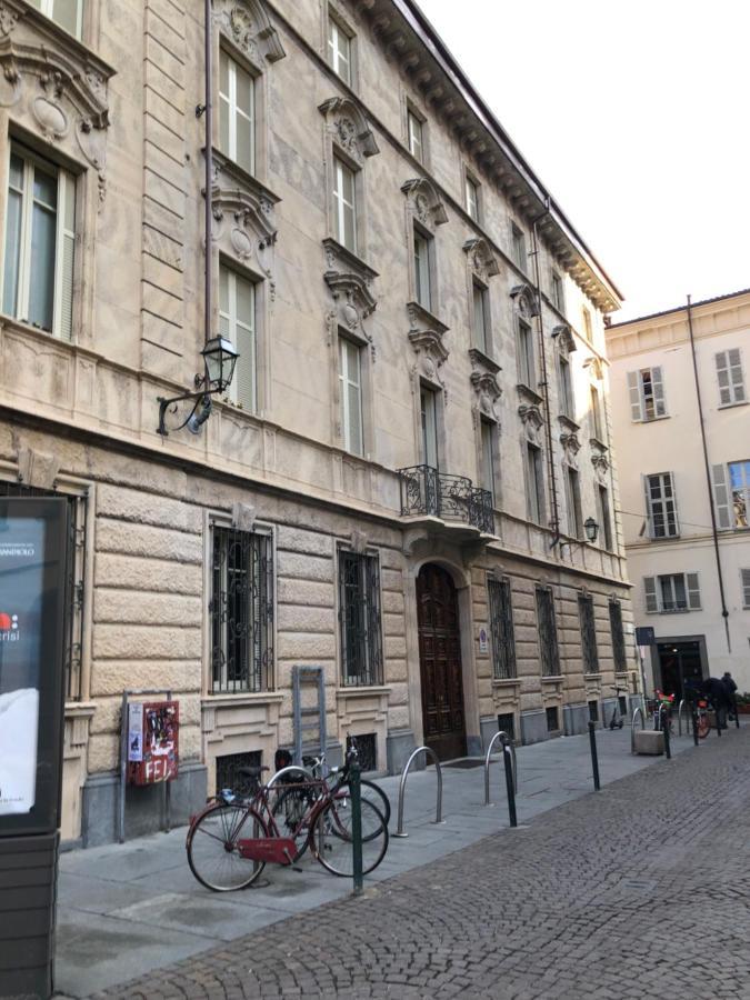 Il Bosco Segreto, Dove Magia E Storia Si Fondono Apartment Turin Luaran gambar