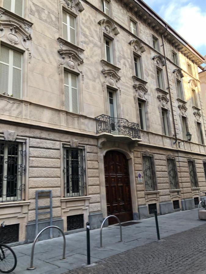 Il Bosco Segreto, Dove Magia E Storia Si Fondono Apartment Turin Luaran gambar